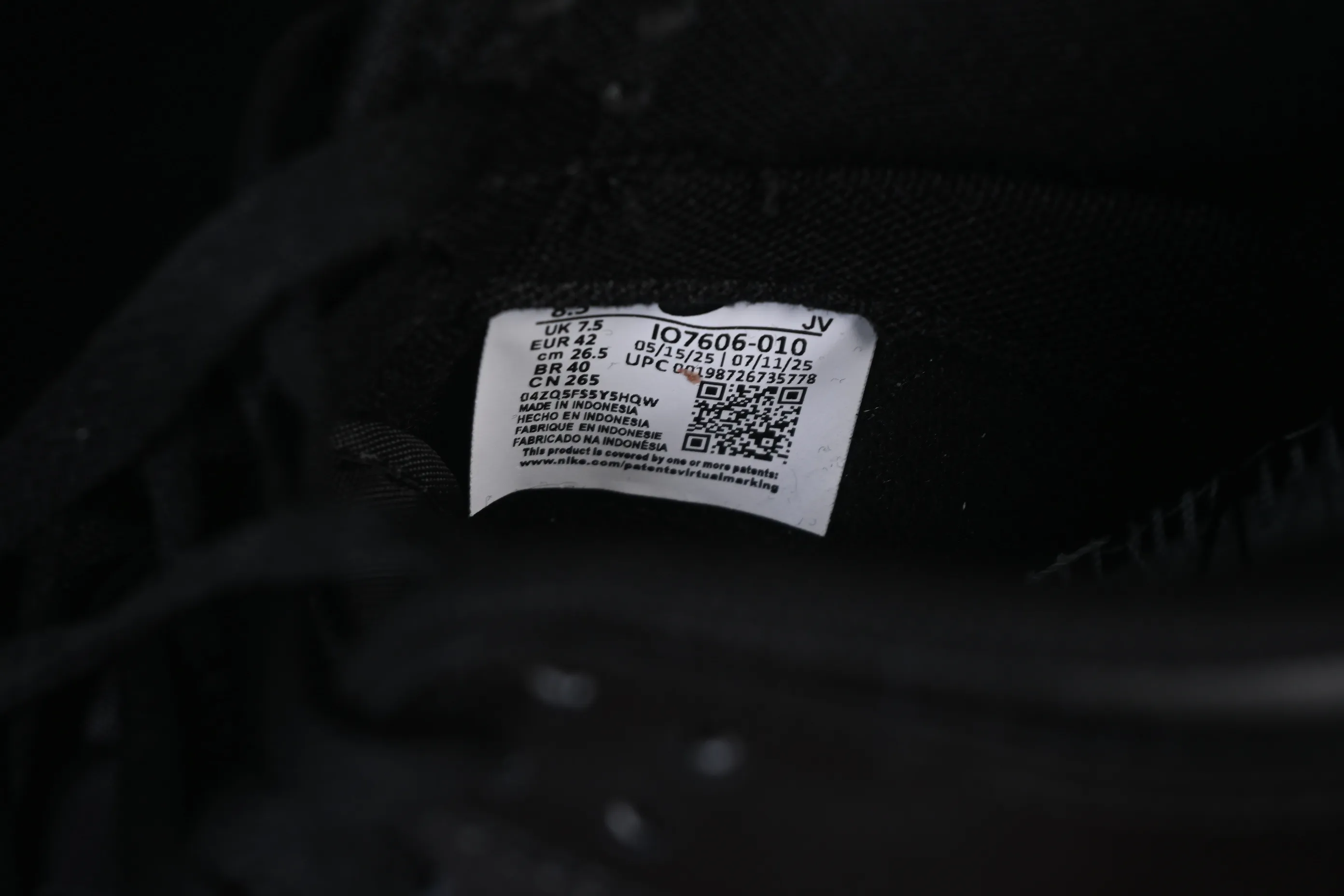 All Categories Nk SB Dunk Series Nk SB Dunk Low Low-top sneakers Nike SB Dunk Low All black and white hook Low-top casual sneakers IO7606-010